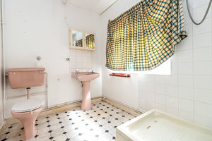 .- click for photo gallery